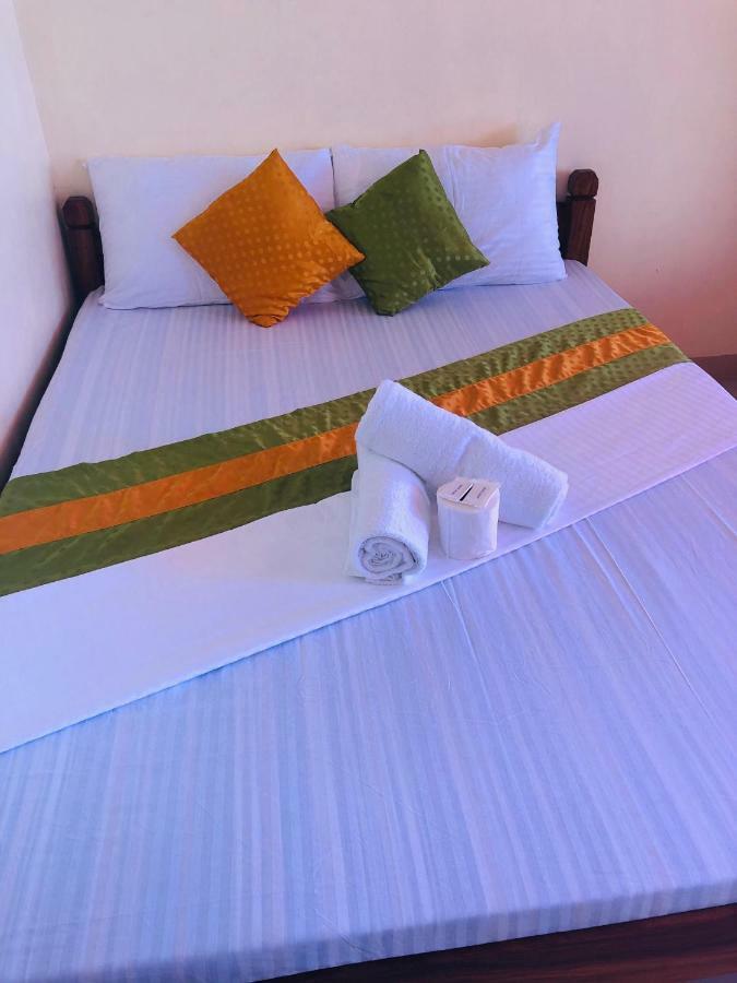 Rl Coastline Inn El Nido Dış mekan fotoğraf